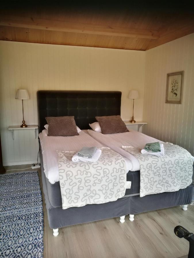 Floras Trädgård 2* Öregrund