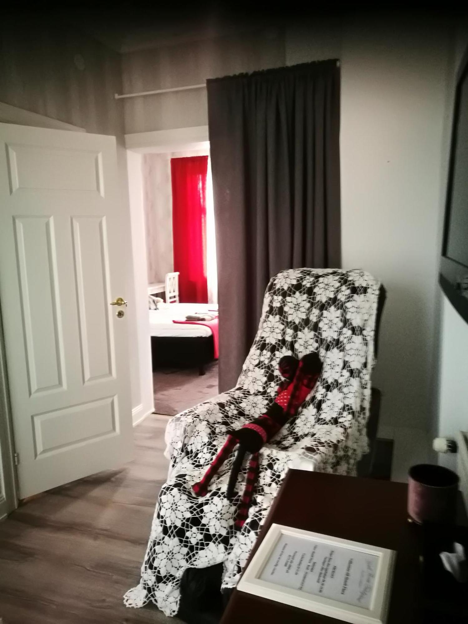 Floras Trädgård Pensionat Öregrund