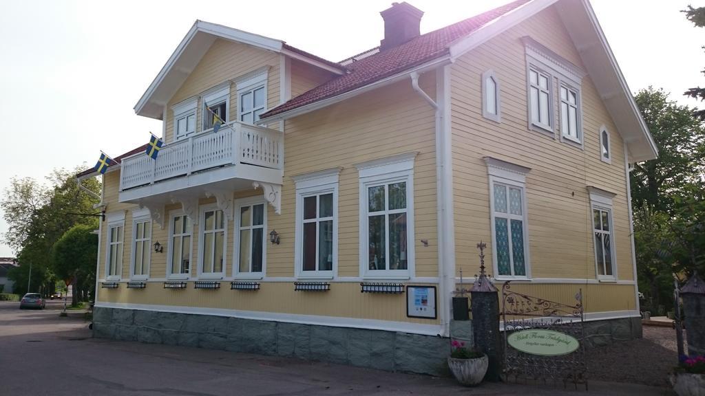 Pensionat Floras Trädgård