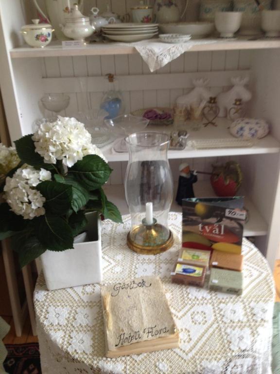 Floras Traedgard Maison d'hôtes Öregrund