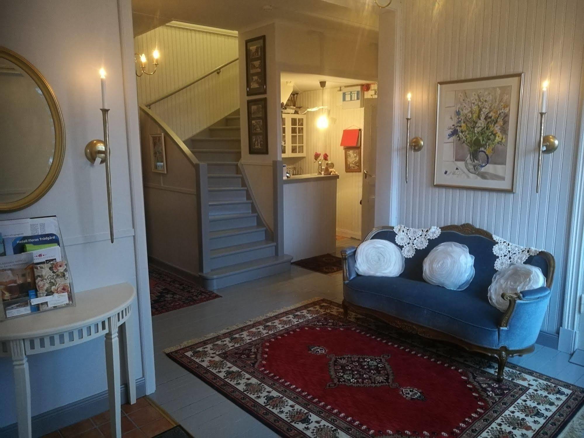 Floras Tradgard Guesthouset 2*